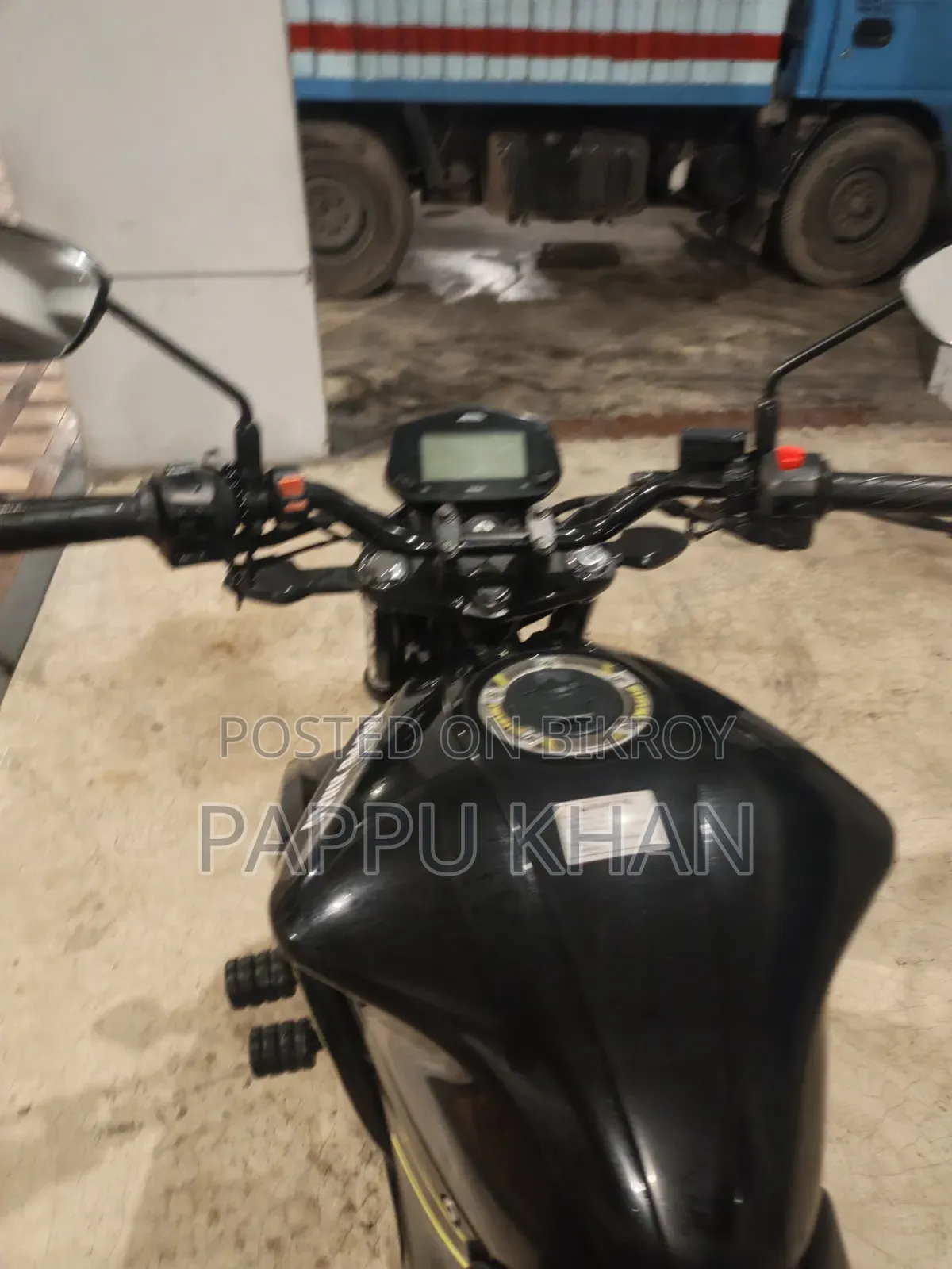 Suzuki 2022 Black