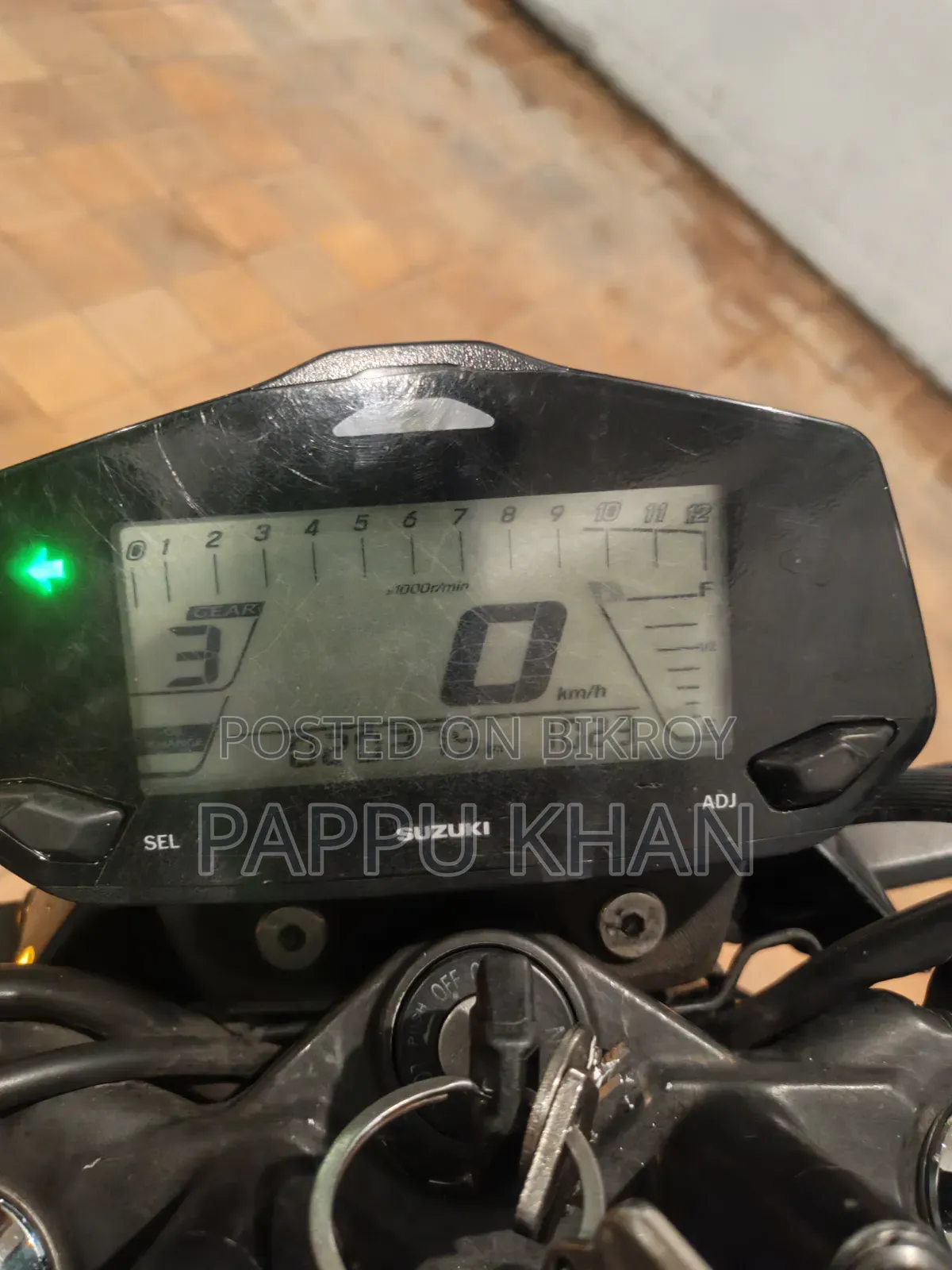 Suzuki 2022 Black
