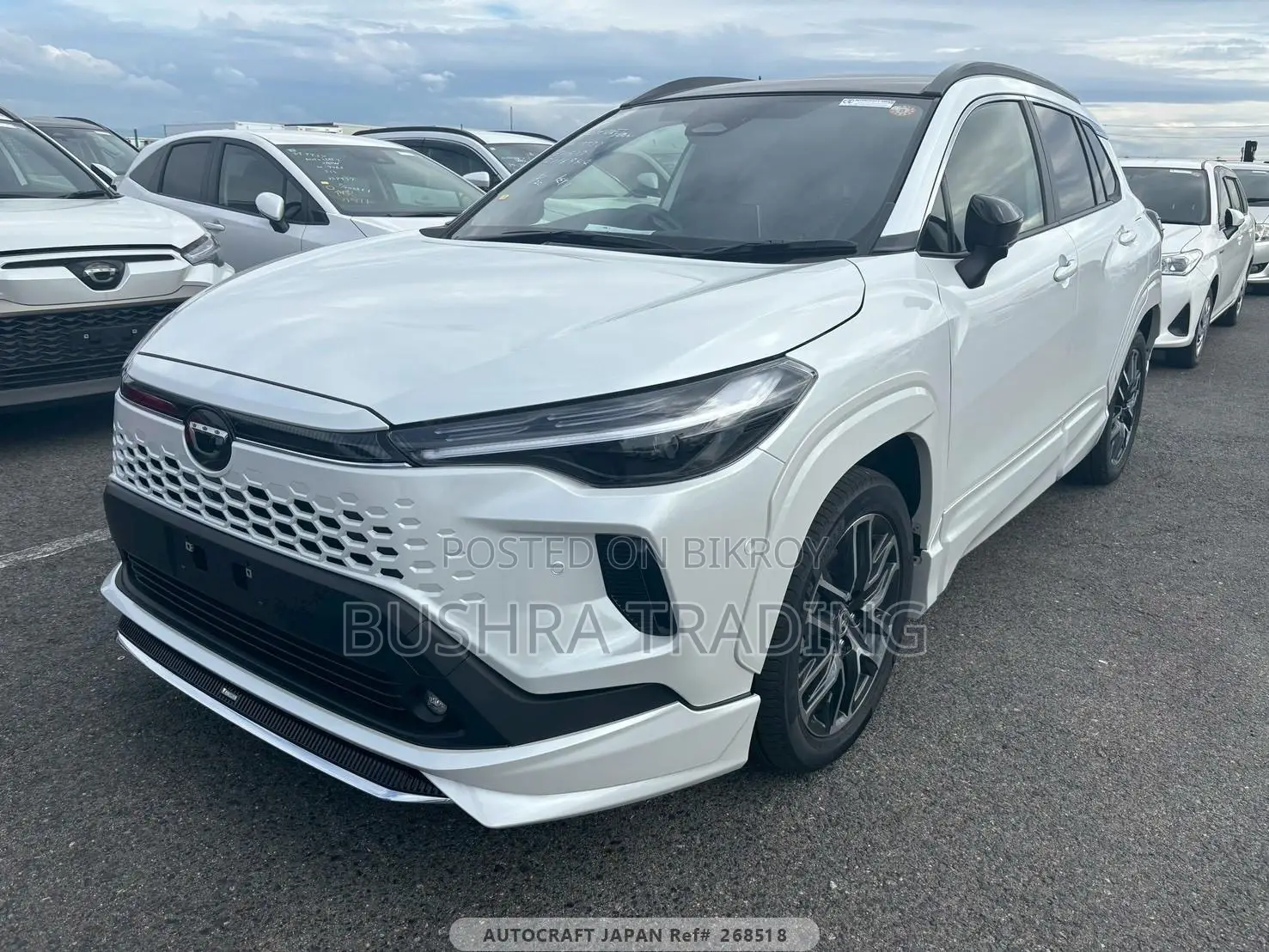 New Toyota Corolla Cross LE 2025 Pearl