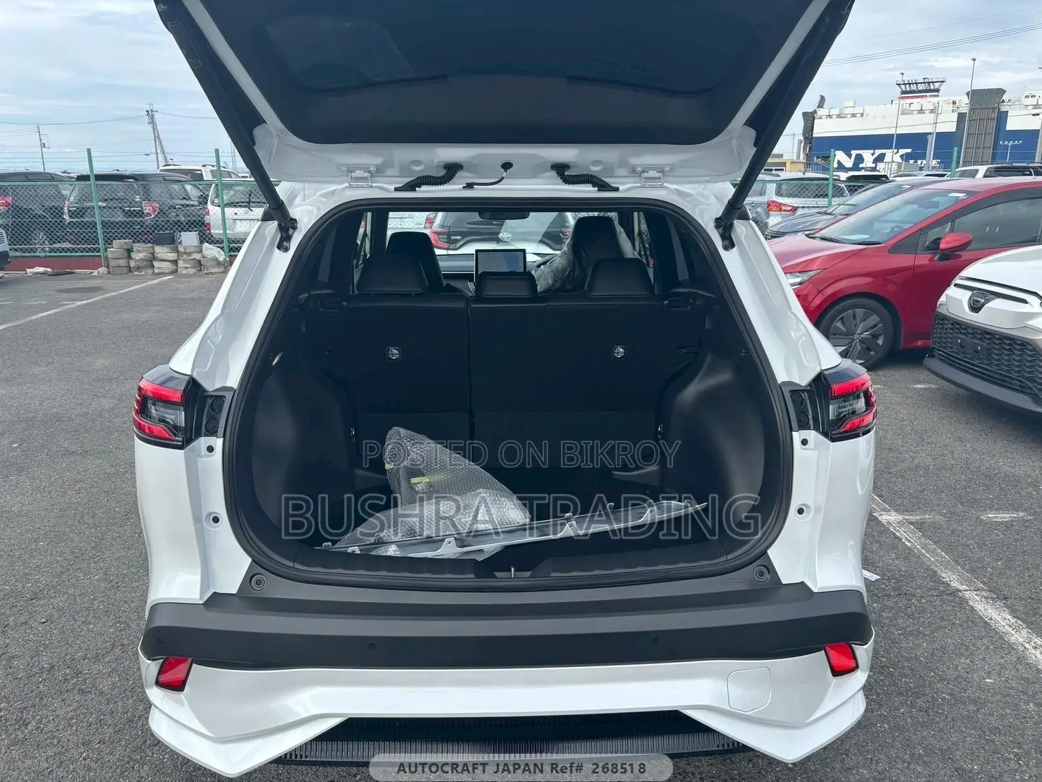 New Toyota Corolla Cross LE 2025 Pearl