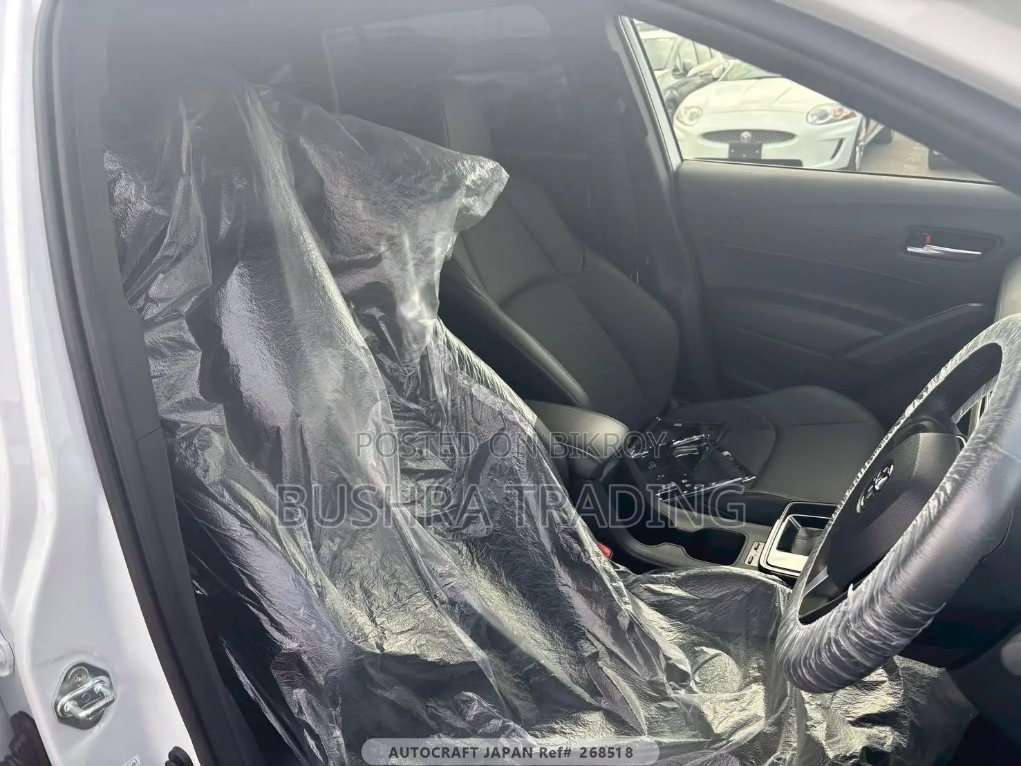 New Toyota Corolla Cross LE 2025 Pearl