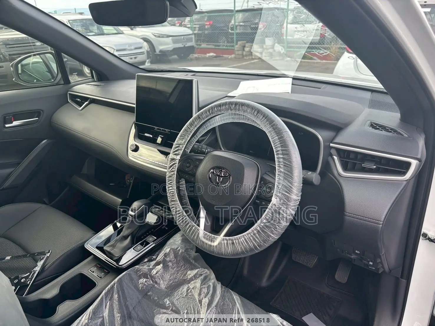 New Toyota Corolla Cross LE 2025 Pearl
