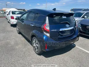 Toyota Aqua 2021 Purple