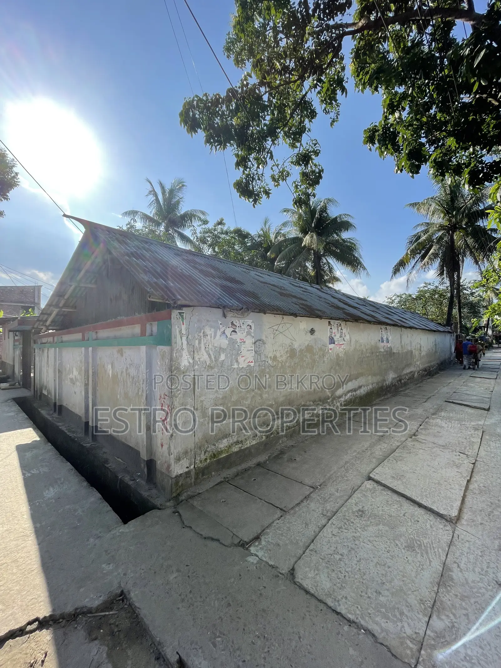 3bdrm House in পশ্চিম টুটপাড়া (২৮, Khulna Sadar for Sale