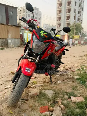হোন্ডা হরনেট ২০১৯ লাল