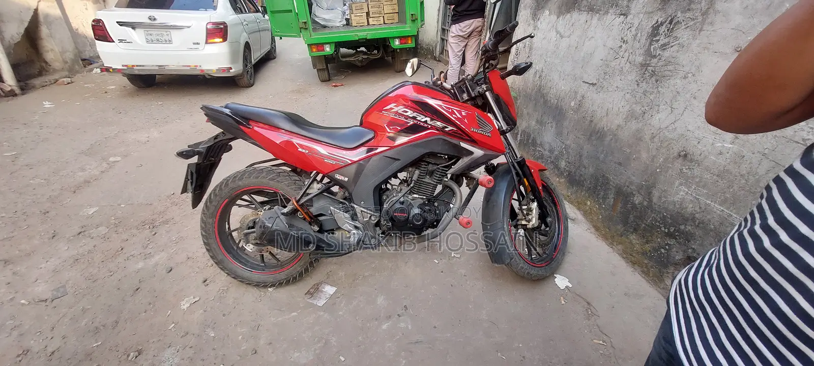 হোন্ডা হরনেট ২০১৯ লাল