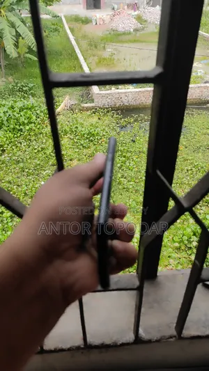 অনার ৮সি ৩২ জিবি