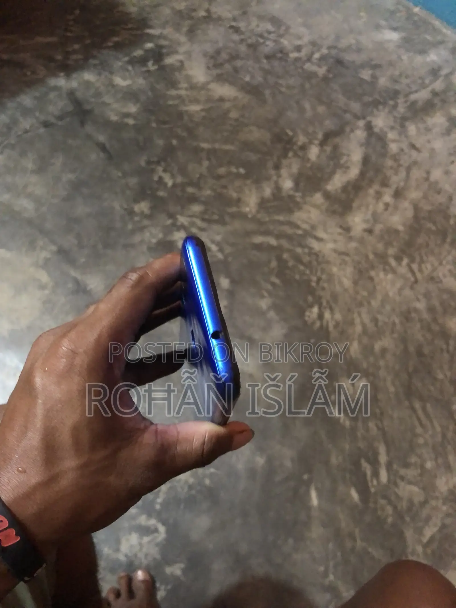 Symphony Z32 32 GB Blue