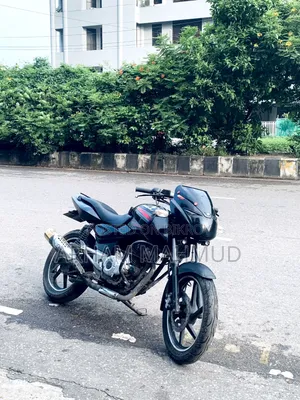 বাজাজ পালসার ১৫০ ২০১৩ কালো
