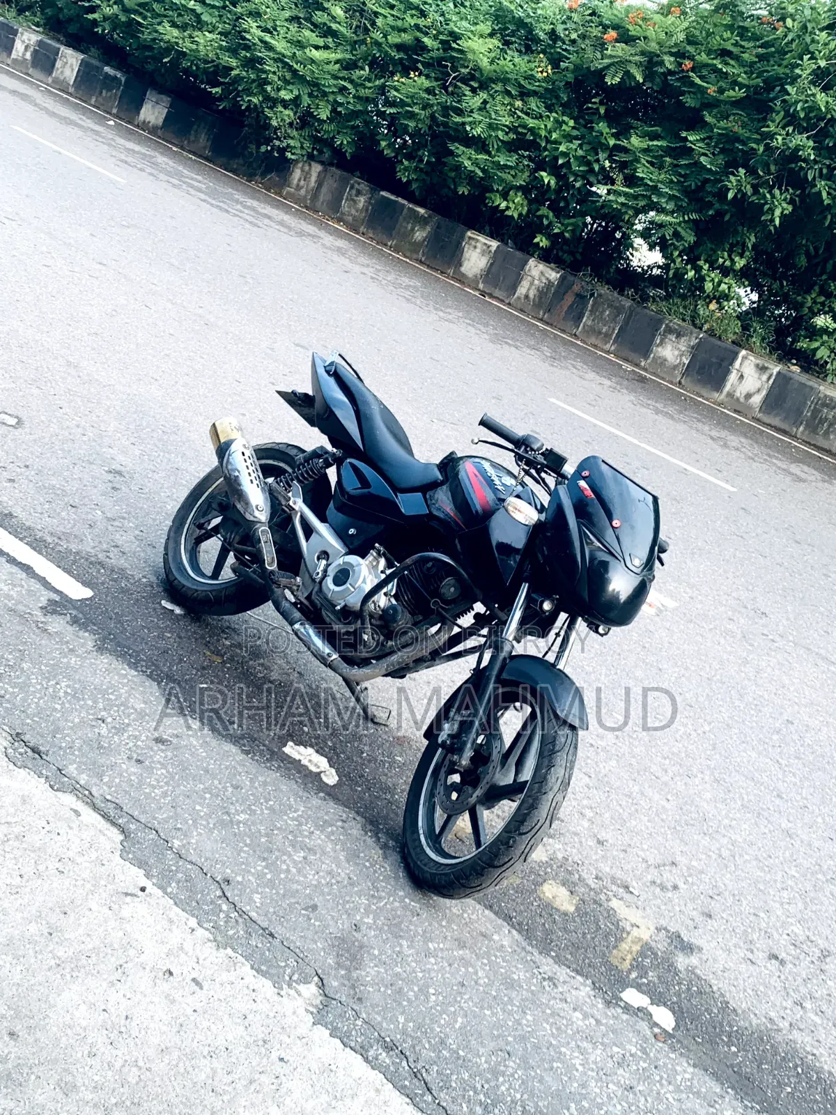 বাজাজ পালসার ১৫০ ২০১৩ কালো