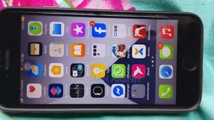 Apple iPhone 7 32 GB Black