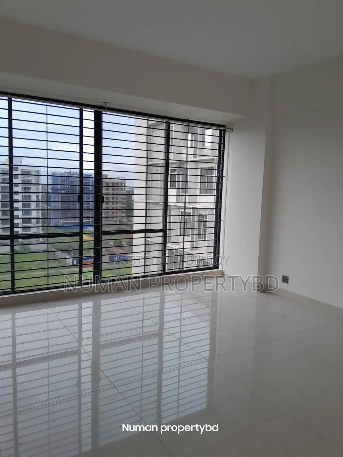3-bedroom Apartment in Numan Property Bd, Basundhara for Rent