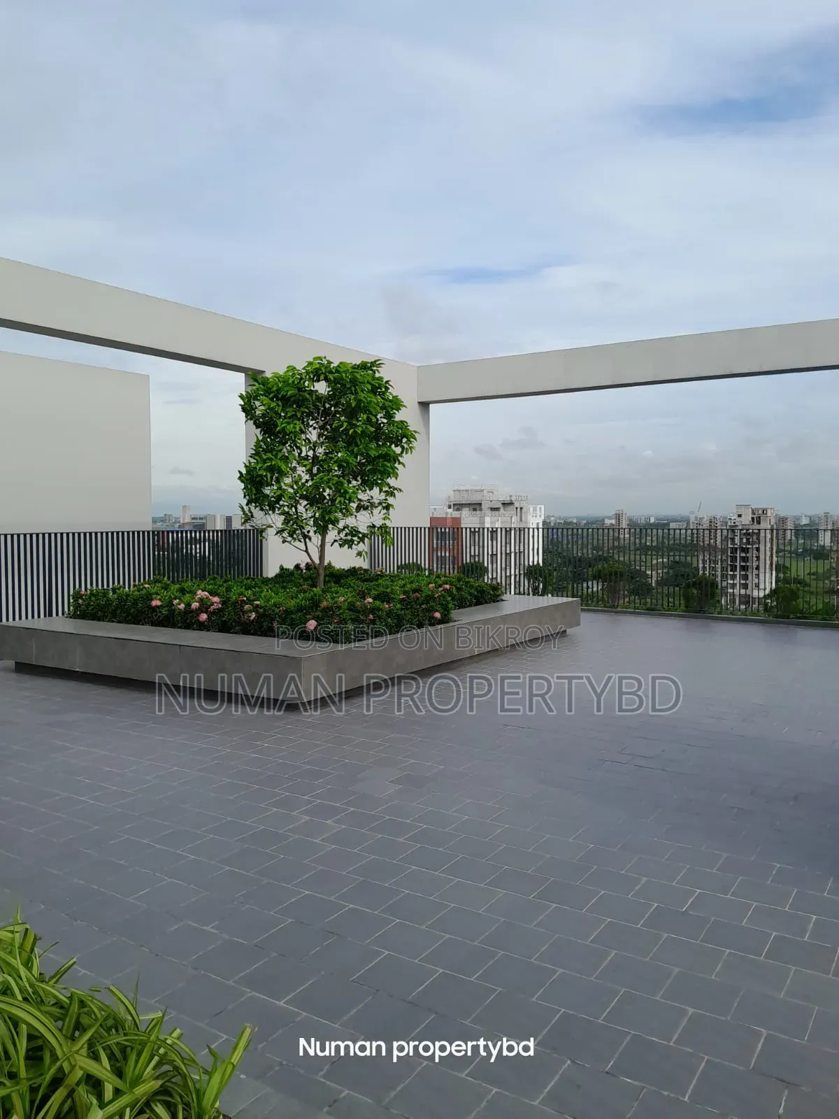 3-bedroom Apartment in Numan Property Bd, Basundhara for Rent