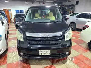 Toyota Noah 2008 Black