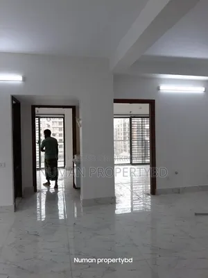 3-bedroom Apartment in Numan Property Bd, Basundhara for Rent