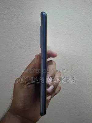 Vivo Y51 16 GB Blue