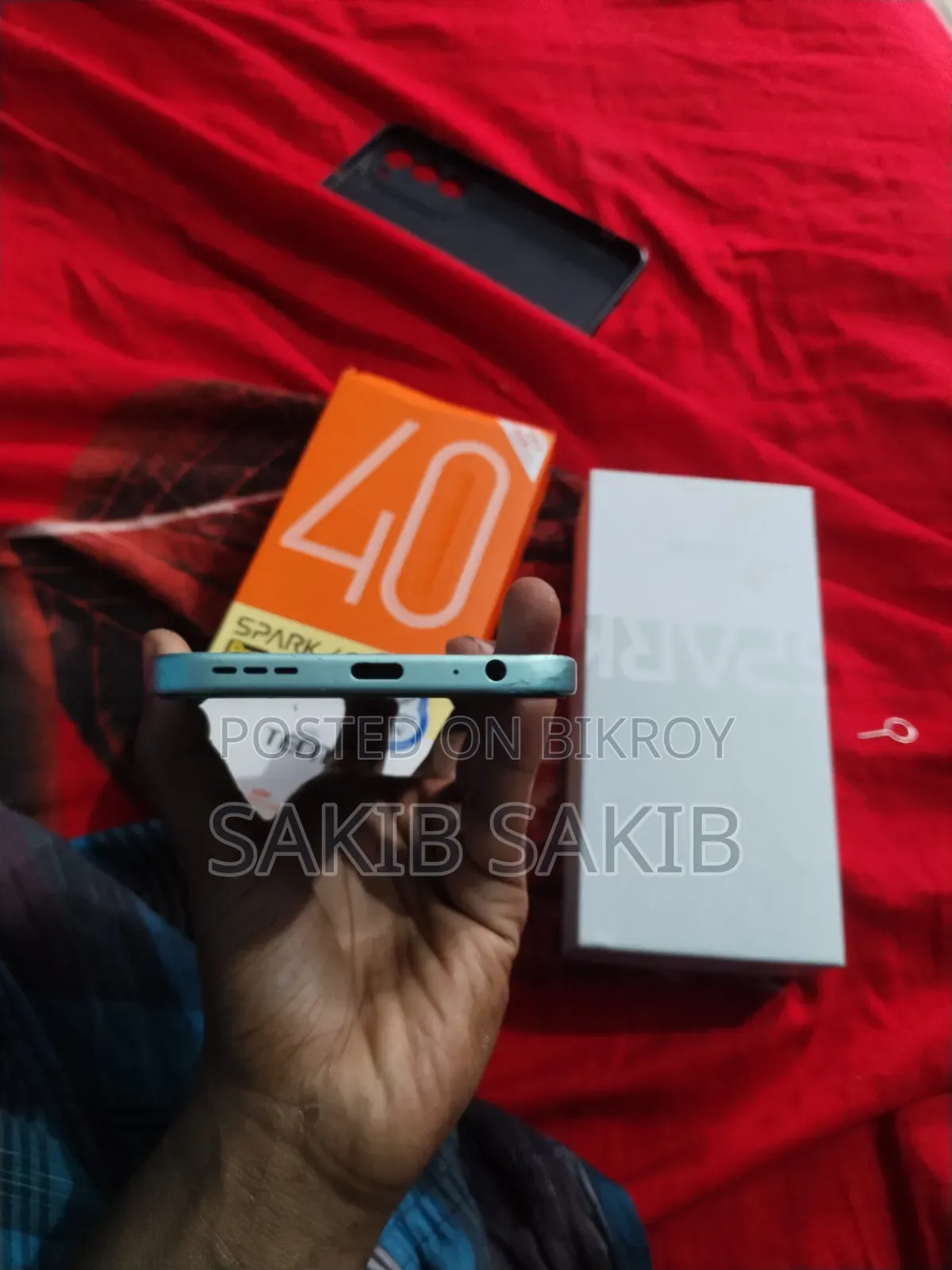 Tecno Spark 40 Pro 128 GB Blue