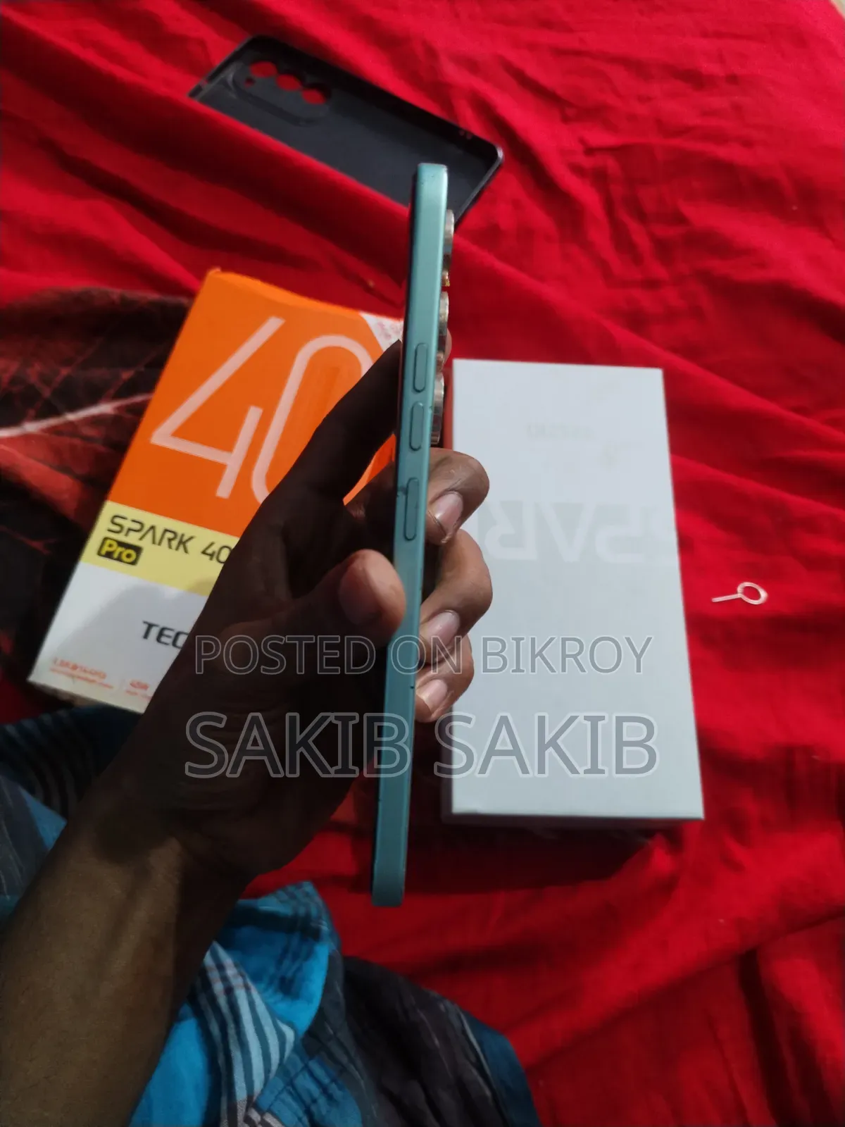 Tecno Spark 40 Pro 128 GB Blue