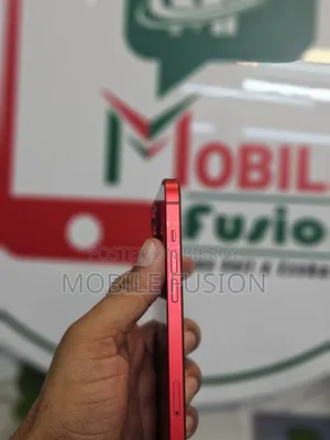 Apple iPhone 13 128 GB Red