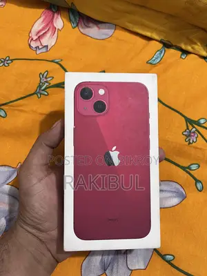 Apple iPhone 13 128 GB Red