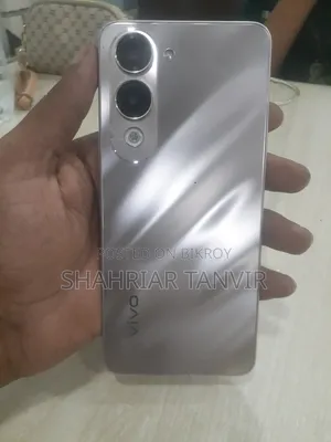 Vivo Y18 128 GB Rose Gold