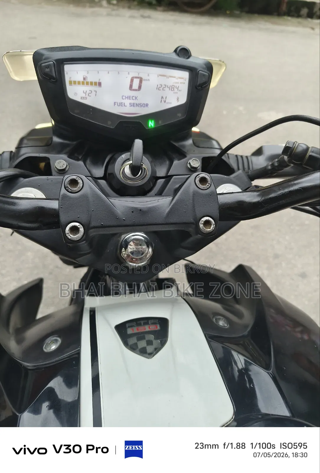 New TVS Apache 160 4V 2024 Black