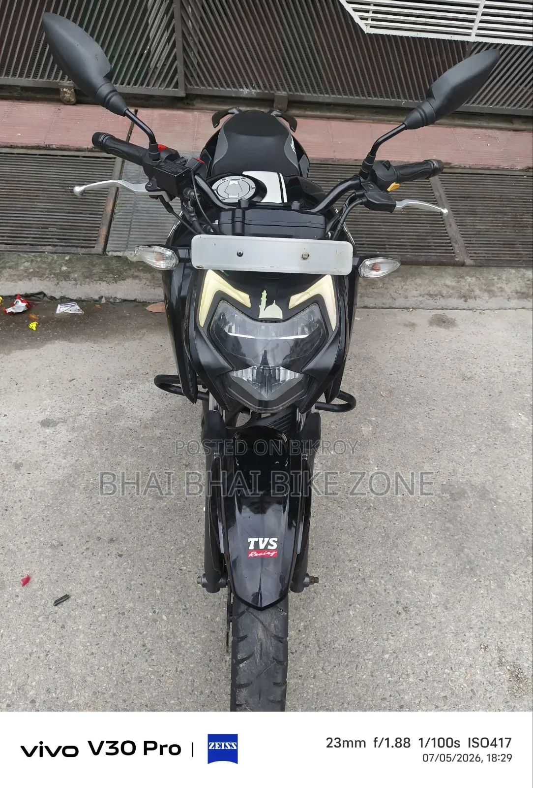 New TVS Apache 160 4V 2024 Black