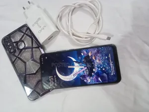 Vivo Y11 32 GB Blue