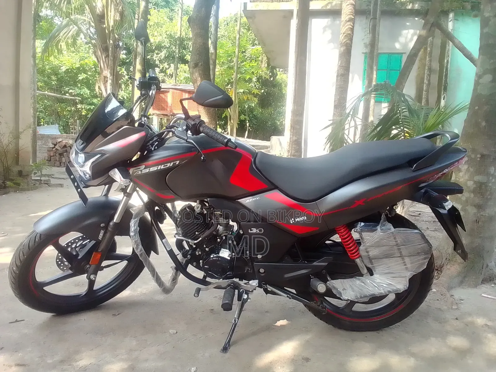 Hero Passion Xpro Xtec 2025 Black