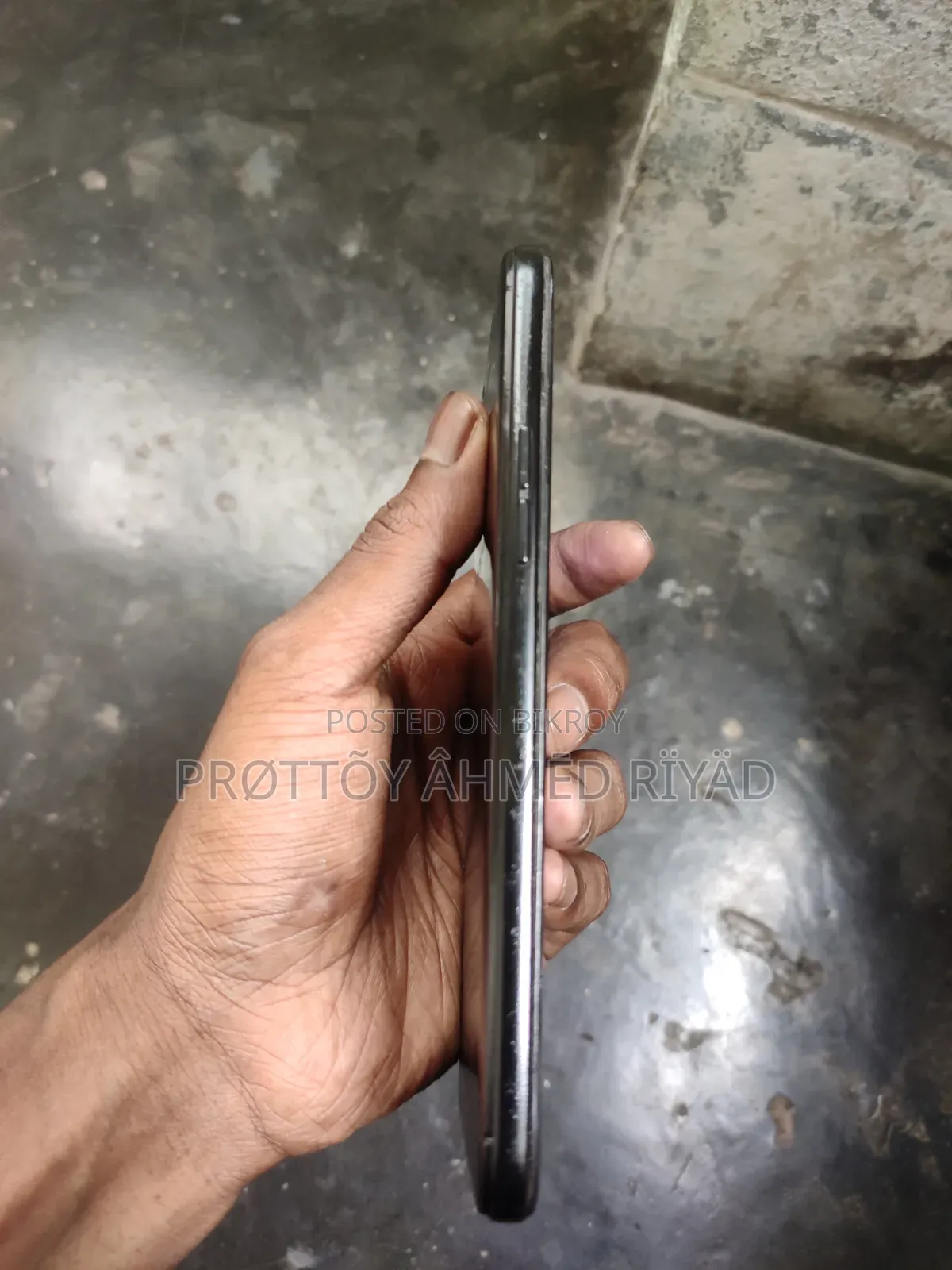অপো এ৫৭ ৩২ জিবি কালো