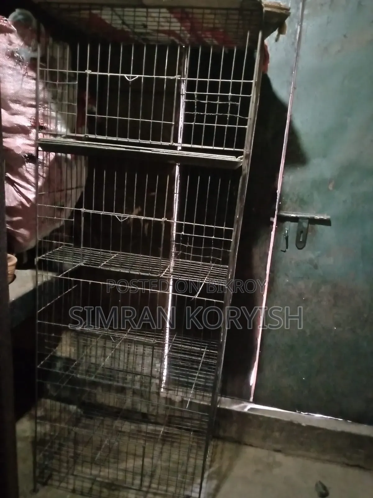 ৪ খোপের বড় মুরগির খাঁচা (লোহার জালি) বিক্রি হবে