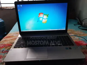 Laptop Samsung NP300E5E 4GB Intel Pentium SSD 512GB