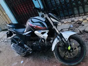 Yamaha FZ 2017 White