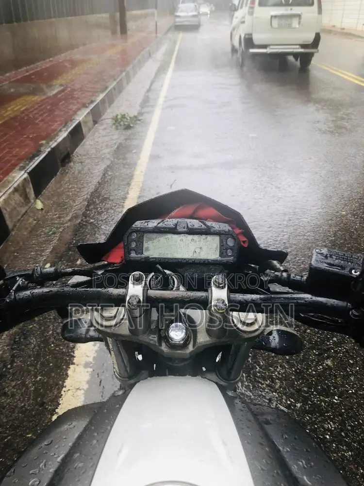 Yamaha FZ 2017 White