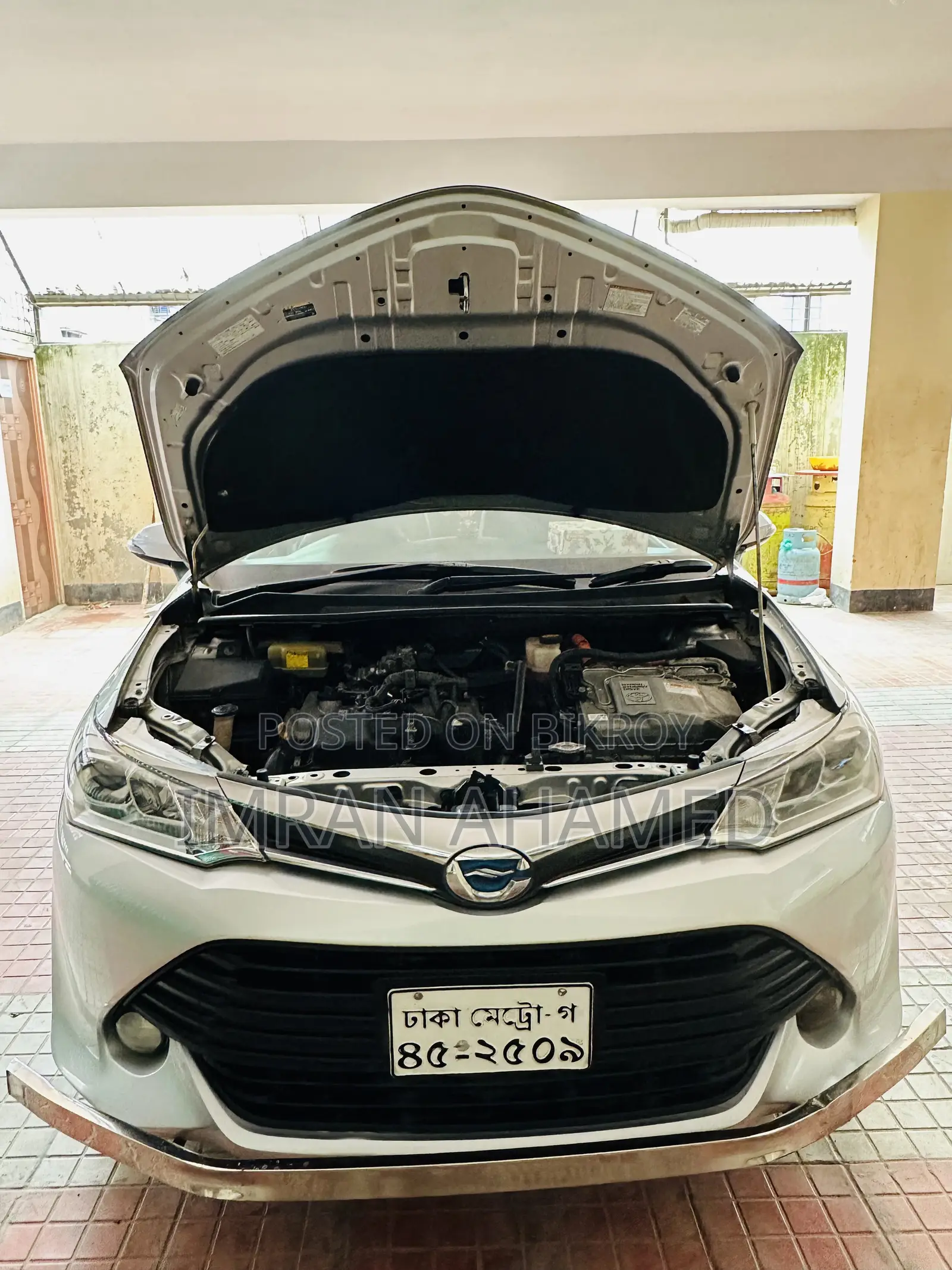 Toyota Axio 2015 Silver