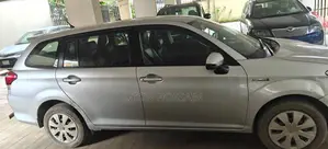 Toyota Axio 2017 Silver