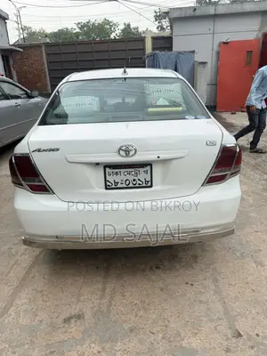 Toyota Axio 2011 White