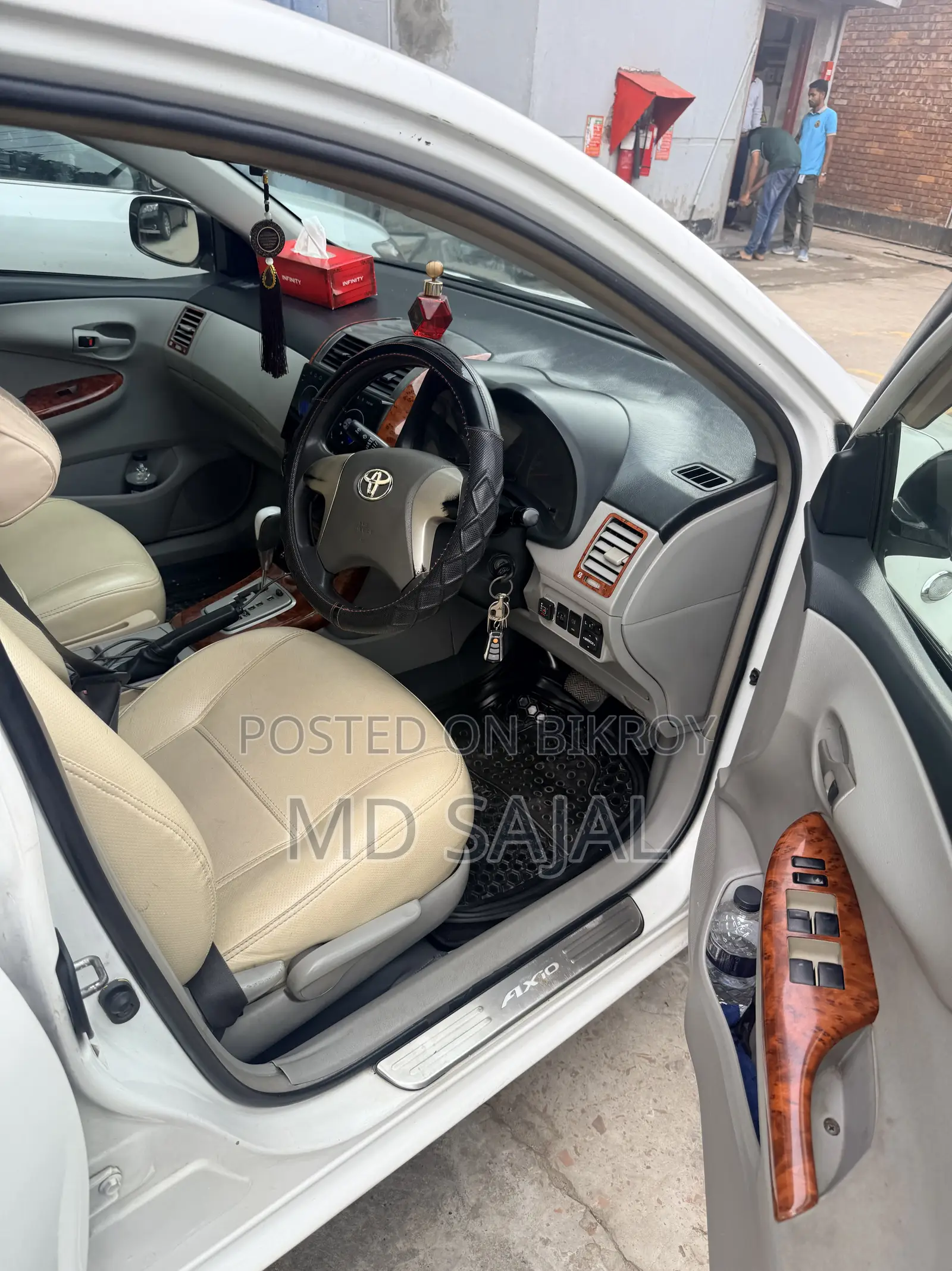 Toyota Axio 2011 White