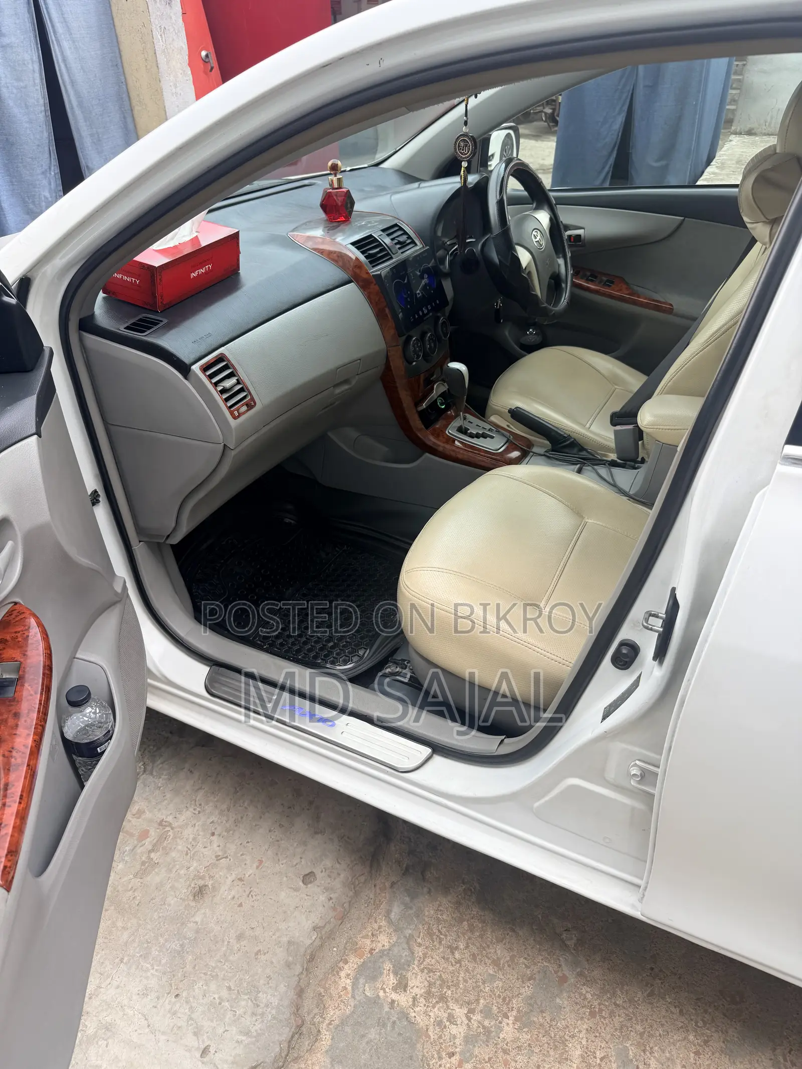 Toyota Axio 2011 White