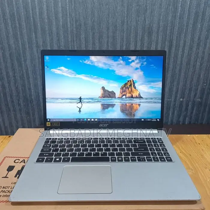Laptop Acer 4GB Intel SSD 500GB