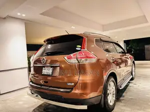 Nissan X-Trail 2.0 Hybrid FWD 2016