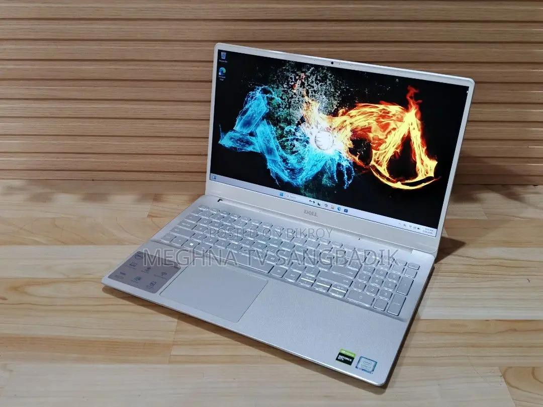Laptop Dell 4GB Intel SSD 500GB