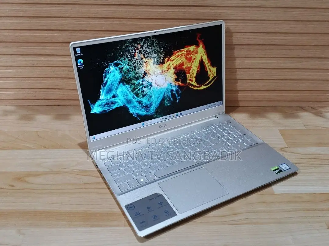 Laptop Dell 4GB Intel SSD 500GB