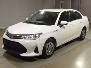 Toyota Axio 2021 White