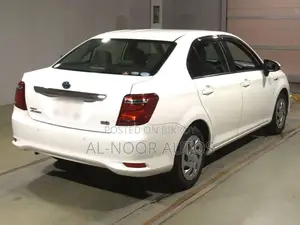 Toyota Axio 2021 White