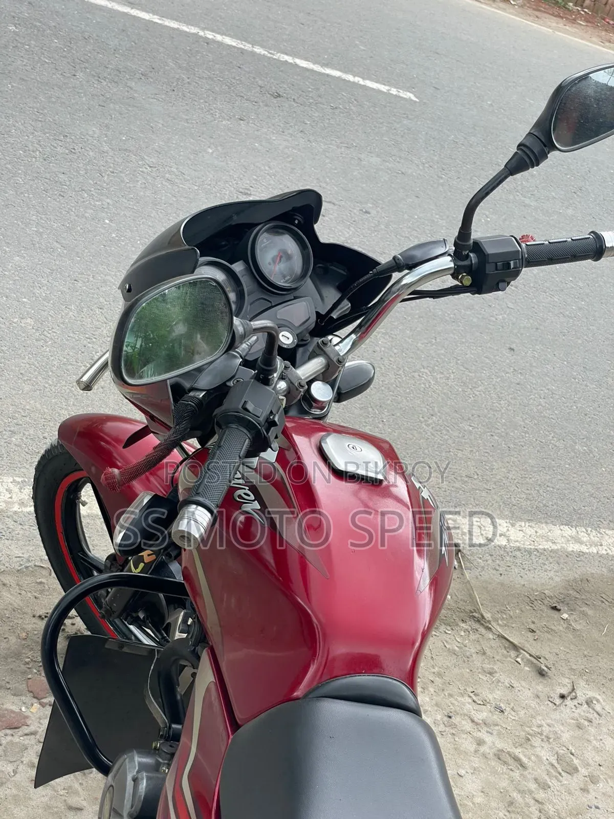 Bajaj Discover 100 2015 Red