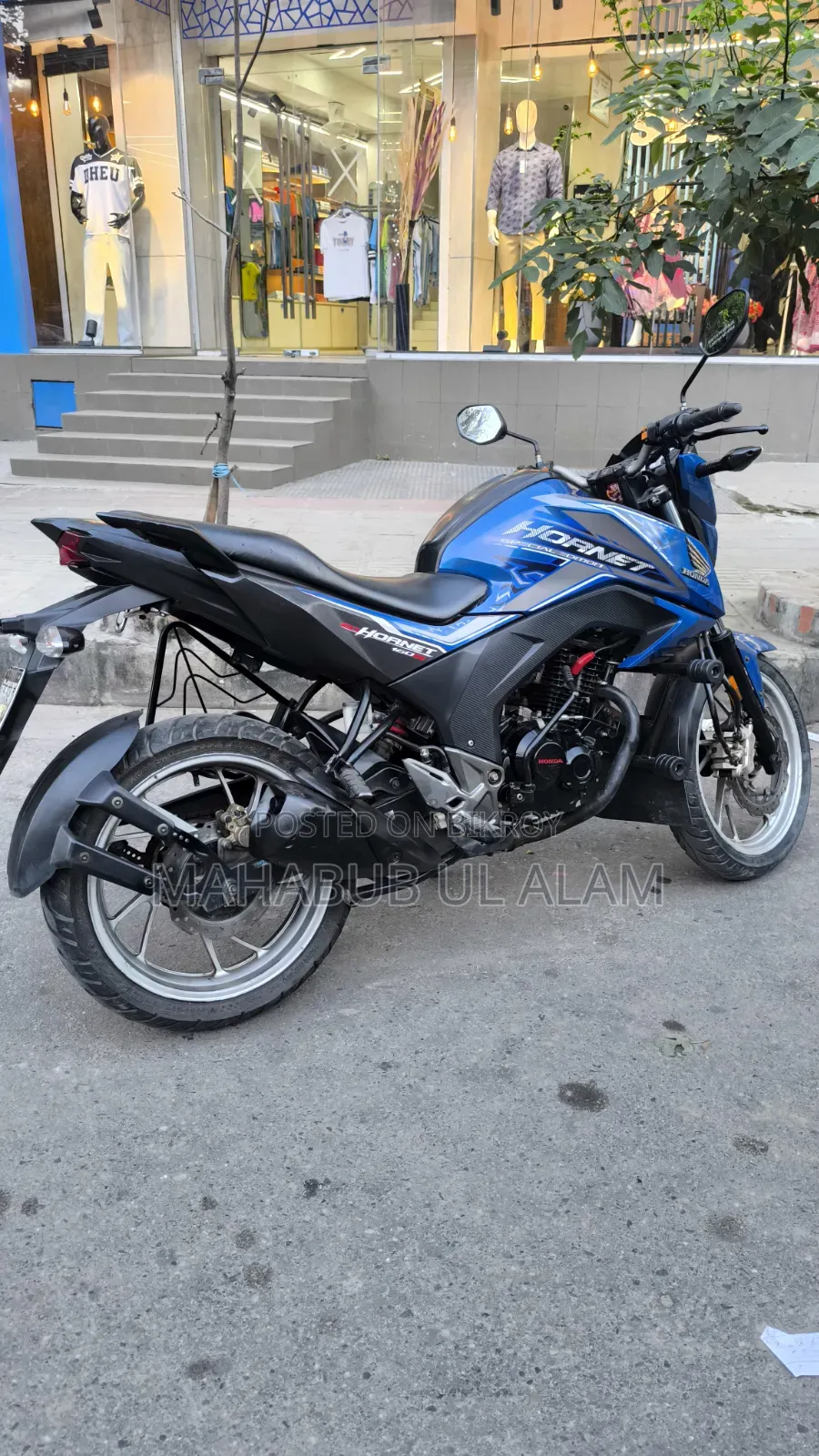 Honda Hornet 2020 Blue