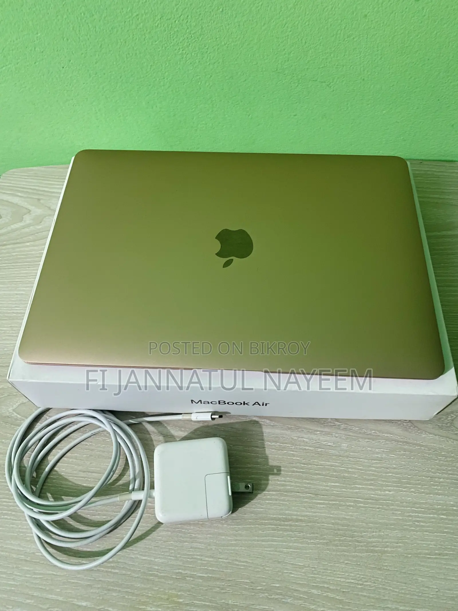 Laptop Apple MacBook Air 2020 8GB Intel Core i3 SSD 1TB