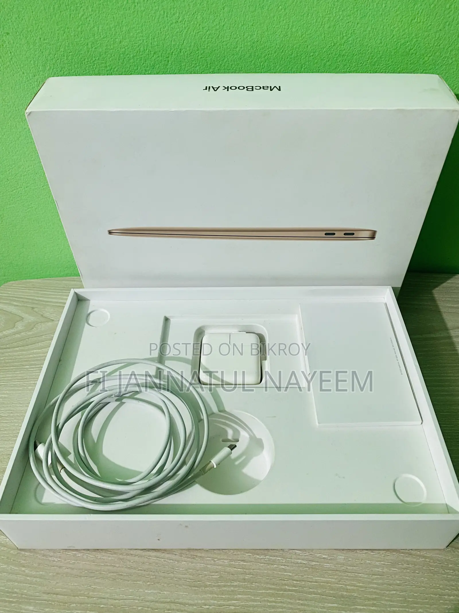 Laptop Apple MacBook Air 2020 8GB Intel Core i3 SSD 1TB