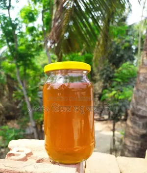 শতভাগ পিরিয় লিচু ফুলের মধু।
